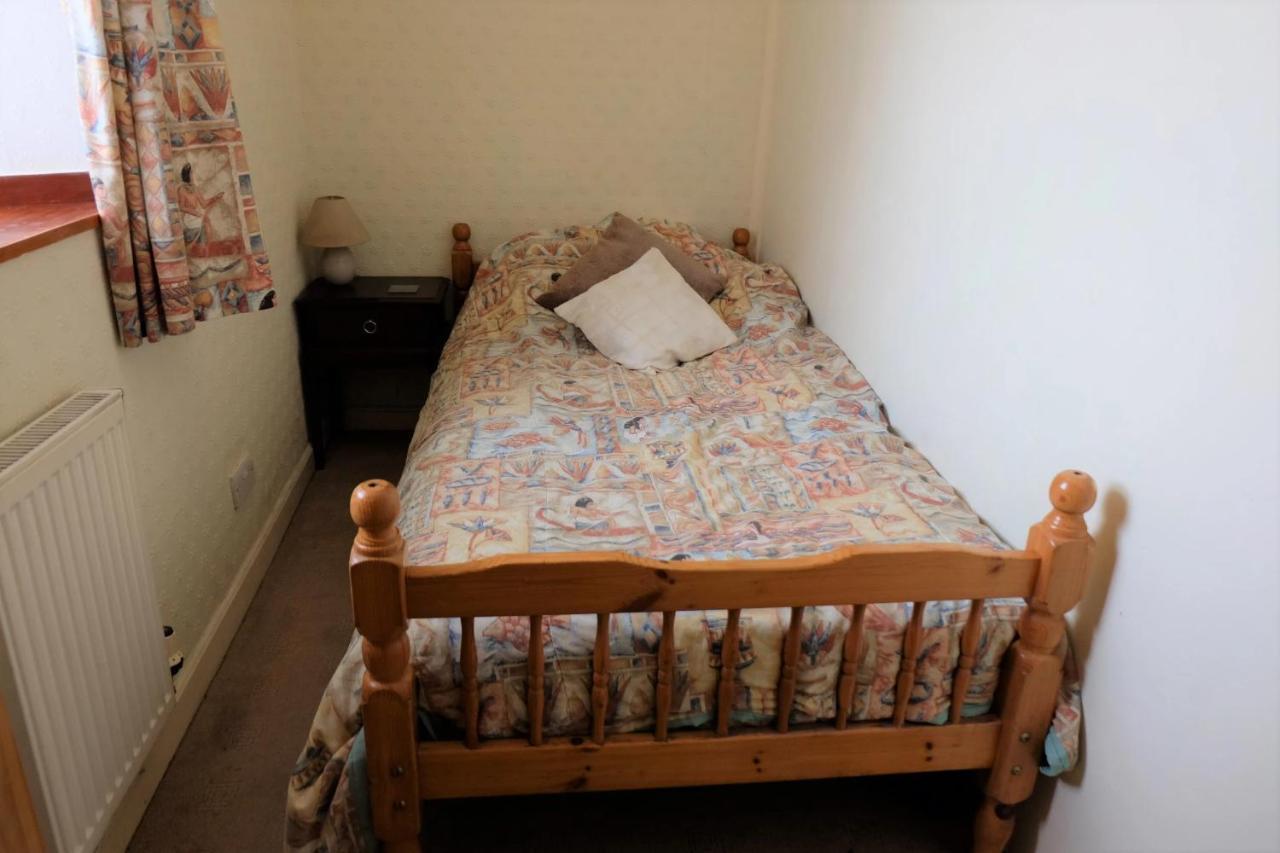 Fabulous Location With Sea And Castle View - Nc500 Bed & Breakfast Keiss Bagian luar foto