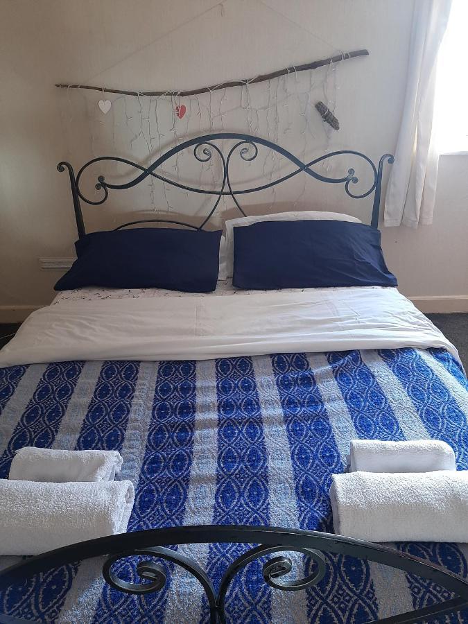 Fabulous Location With Sea And Castle View - Nc500 Bed & Breakfast Keiss Bagian luar foto